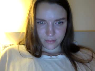 Hoteffy Chaturbate stream image from March 19, 2025