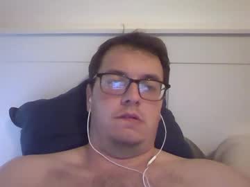 Alex90080 Chaturbate stream image from March 19, 2025