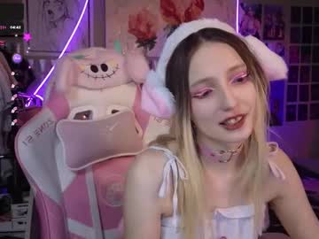 Evie_Rosen Chaturbate stream image from March 19, 2025