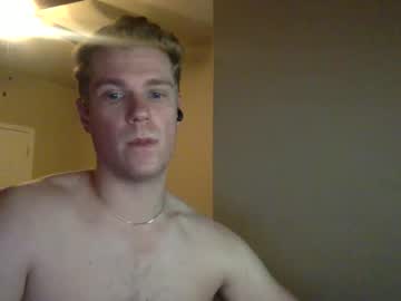Gooner4youu Chaturbate stream image from March 19, 2025