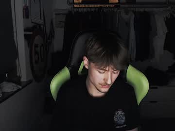 Hard_Awl11 Chaturbate stream image from March 19, 2025