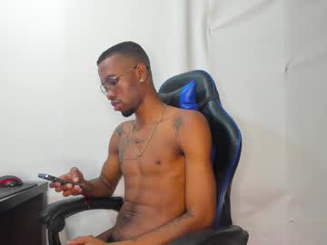 Kofi_Exotic_ Chaturbate stream image from March 19, 2025