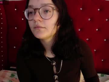 Silvia_Ls Chaturbate stream image from March 19, 2025