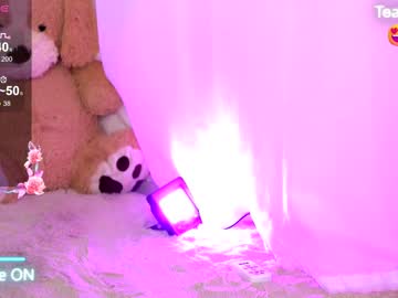 Avasolis Chaturbate stream image from March 20, 2025