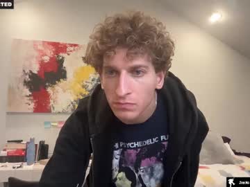 Somechillbro Chaturbate stream image from March 20, 2025