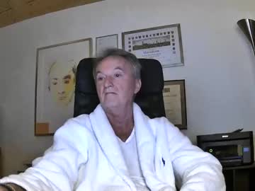 Oneearth Chaturbate stream image from March 20, 2025
