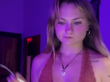 Westbaby13 Chaturbate stream image from March 20, 2025