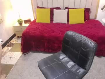 Ailyn_Rouss Chaturbate stream image from March 20, 2025