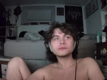 Chrisartw Chaturbate stream image from March 20, 2025