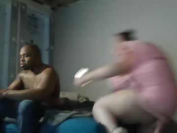 Lilwallabear Chaturbate stream image from March 20, 2025