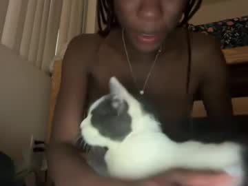 Mistressashleywashley Chaturbate stream image from March 20, 2025
