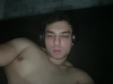 Zacgreens Chaturbate stream image from March 20, 2025