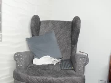 Keyla_Milf Chaturbate stream image from March 20, 2025