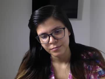 Ktiana21 Chaturbate stream image from March 20, 2025