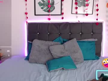Mia_Collens_ Chaturbate stream image from March 20, 2025