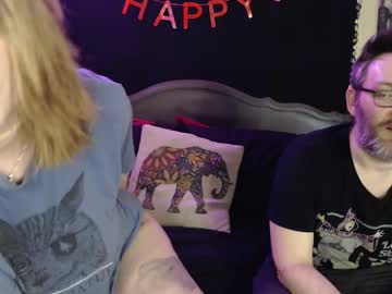 Foxymalloryknoxy69 Chaturbate stream image from March 20, 2025