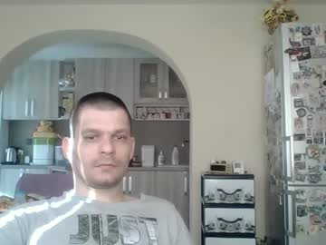 Sladkiq_3 Chaturbate stream image from March 20, 2025