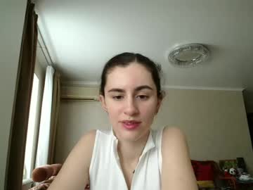 Lolamoon1212 Chaturbate stream image from March 20, 2025
