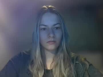Rosie_June Chaturbate stream image from March 20, 2025