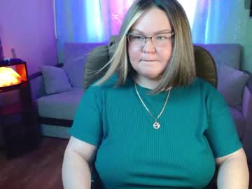 Vivien__Wet Chaturbate stream image from March 20, 2025