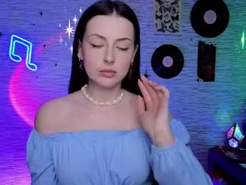 Glo_Lo Chaturbate stream image from March 20, 2025