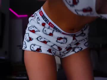 Whitebanny Chaturbate stream image from March 20, 2025