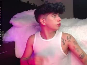 Lylebennett_ Chaturbate stream image from March 20, 2025