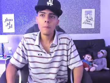 Daniel_Gamp Chaturbate stream image from March 20, 2025
