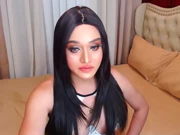 Urhotcassielaine Chaturbate stream image from March 20, 2025