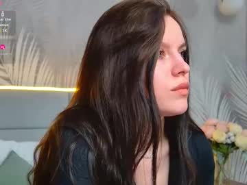 Amaliabell Chaturbate stream image from March 20, 2025