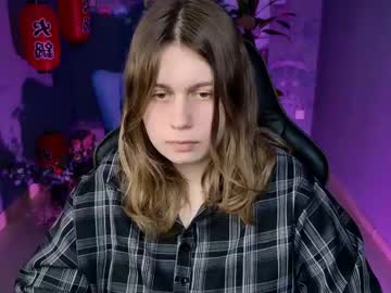 Fioramarmoris Chaturbate stream image from March 20, 2025