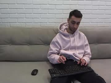 Lollilad Chaturbate stream image from March 20, 2025