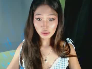 Lunachance Chaturbate stream image from March 20, 2025