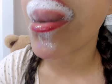 Veky_Saliva01 Chaturbate stream image from March 20, 2025