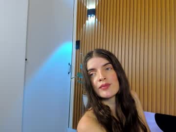 Alahia_Skyy Chaturbate stream image from March 20, 2025
