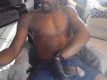 Donjon813 Chaturbate stream image from March 20, 2025