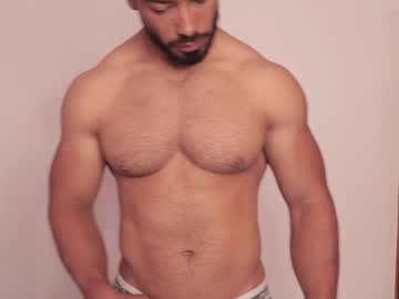 Freddsexxx Chaturbate stream image from March 20, 2025