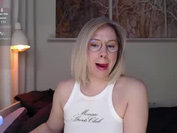 Mary__Linn Chaturbate stream image from March 20, 2025