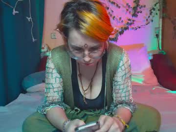 Trickykitsune Chaturbate stream image from March 20, 2025