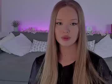 Cristwilliams Chaturbate stream image from March 20, 2025