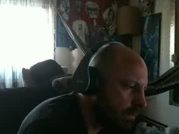 Fr34k5how Chaturbate stream image from March 20, 2025