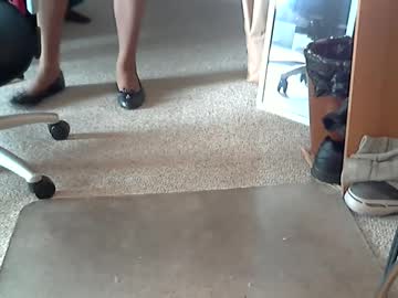 Lynne_Cd_Nj Chaturbate stream image from March 20, 2025