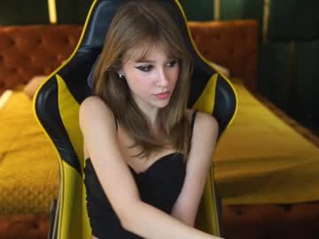 Sugar_Dollss Chaturbate stream image from March 20, 2025