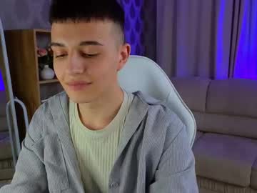 Claus_Boy Chaturbate stream image from March 20, 2025