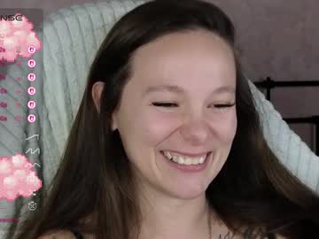 Lil_Luna_X Chaturbate stream image from March 20, 2025