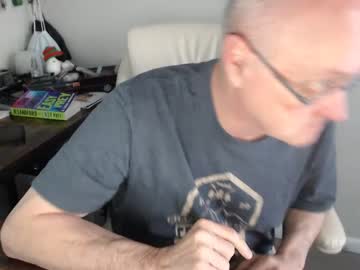 Millenium0129 Chaturbate stream image from March 20, 2025