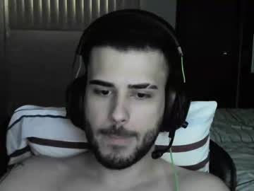 Yunklopes Chaturbate stream image from March 20, 2025