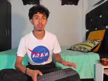 Raydevil_ Chaturbate stream image from March 20, 2025