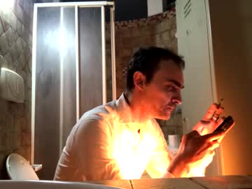 Vinmin90 Chaturbate stream image from March 20, 2025
