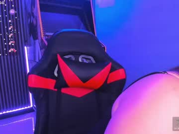Ellarosee_ Chaturbate stream image from March 20, 2025
